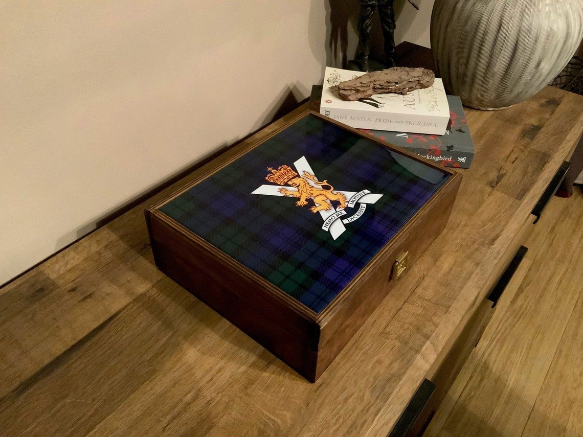 Royal Regiment of Scotland Premium Medals Box.  Makes the perfect Gift!