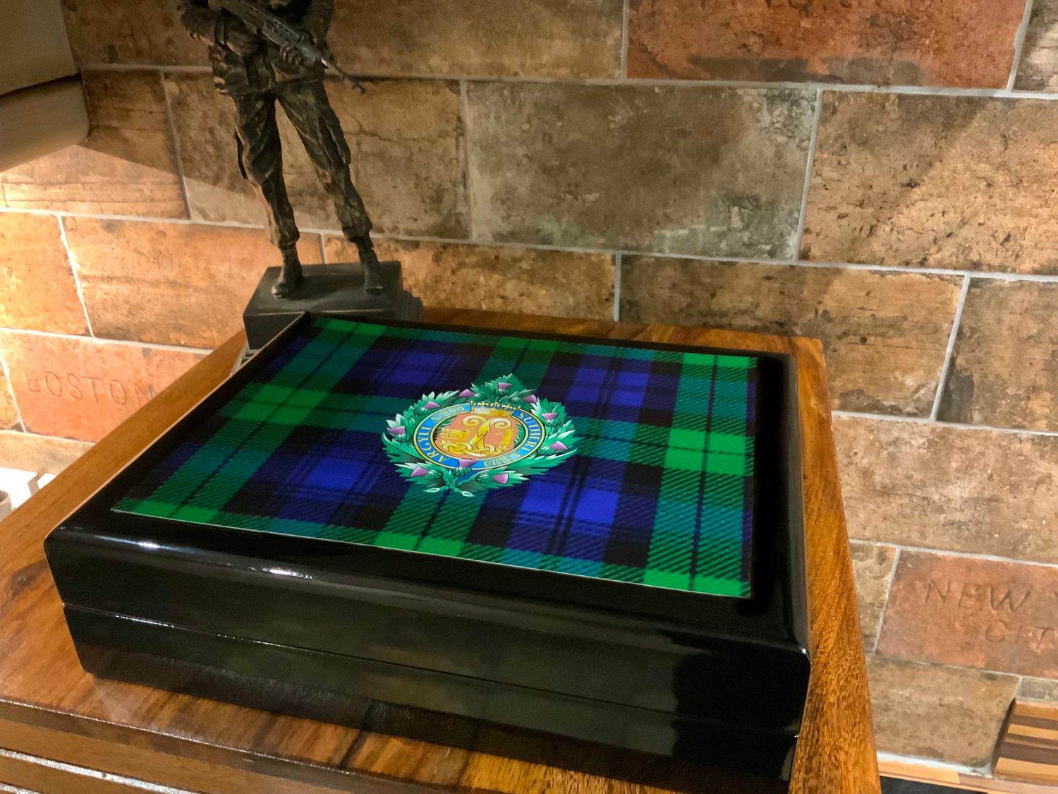 Argyll and Sutherland Highlanders Stunning Medals Box.