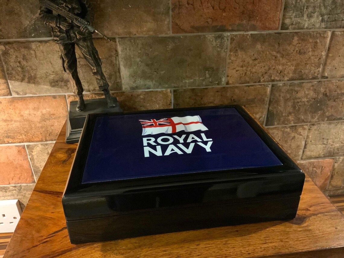 Royal Navy Exclusive and Stunning Medals Box.