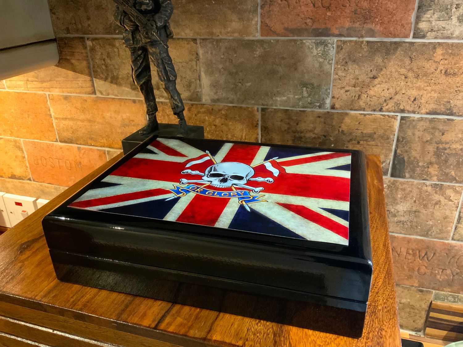 Royal Lancers Exclusive and Stunning Medals Box.