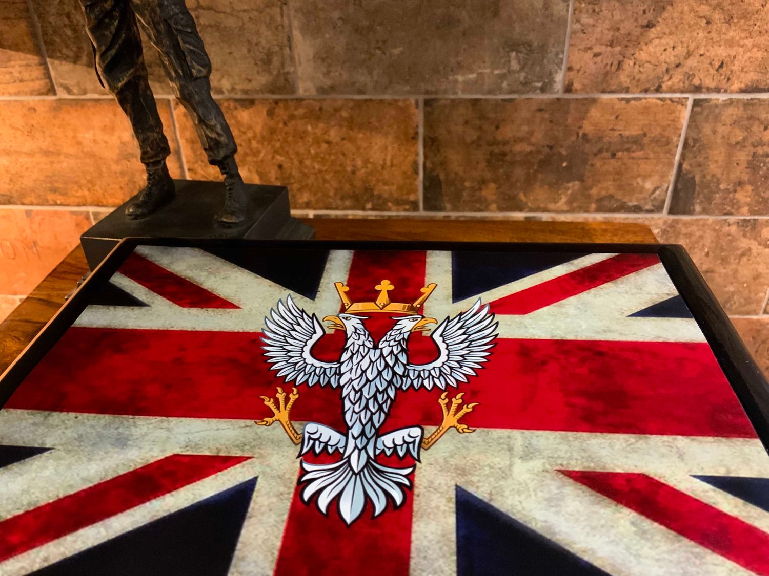 Mercian Regiment Exclusive and Stunning Medals Box.