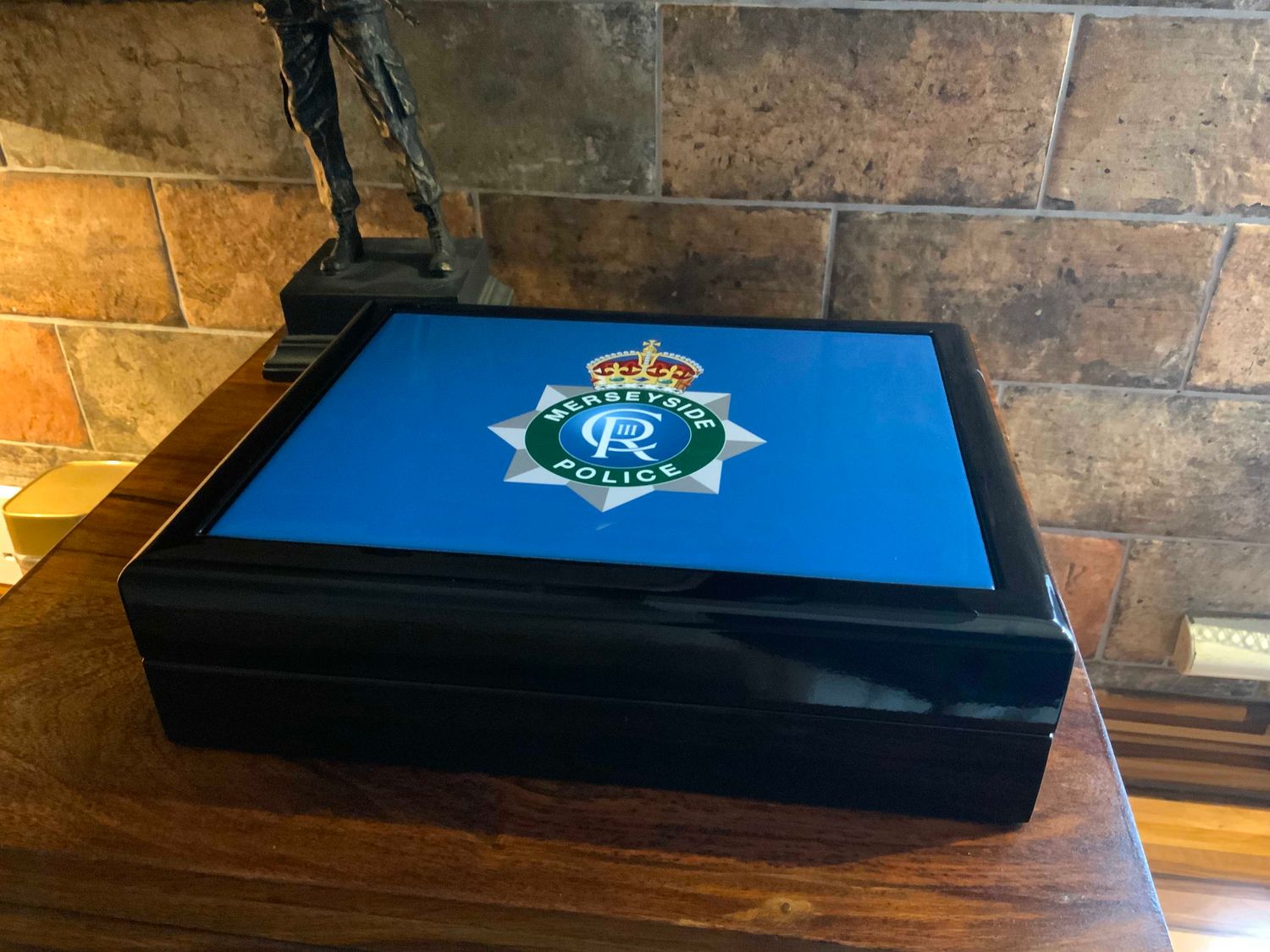 Merseyside Police Force Exclusive and Stunning Medals Box.