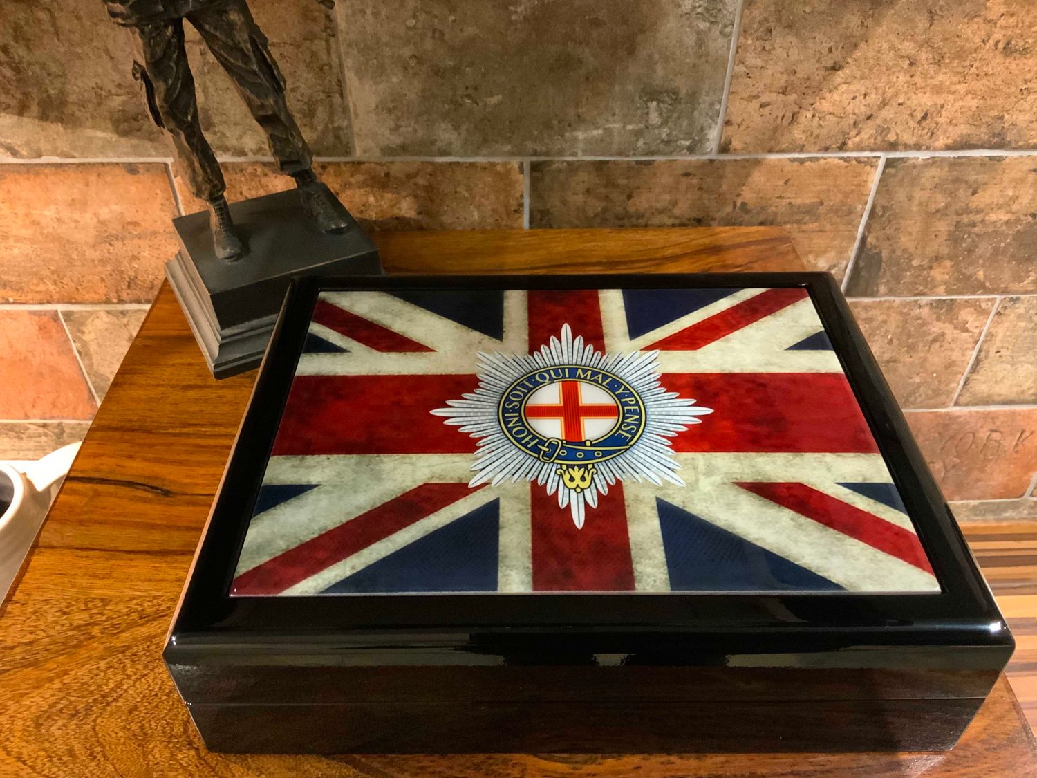 Coldstream Guards Exclusive and Stunning Medals Box.