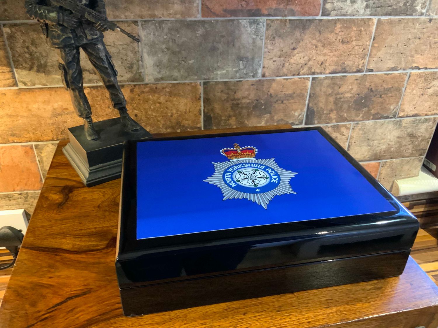 North Yorkshire Police Service Exclusive and Stunning Medals Box.