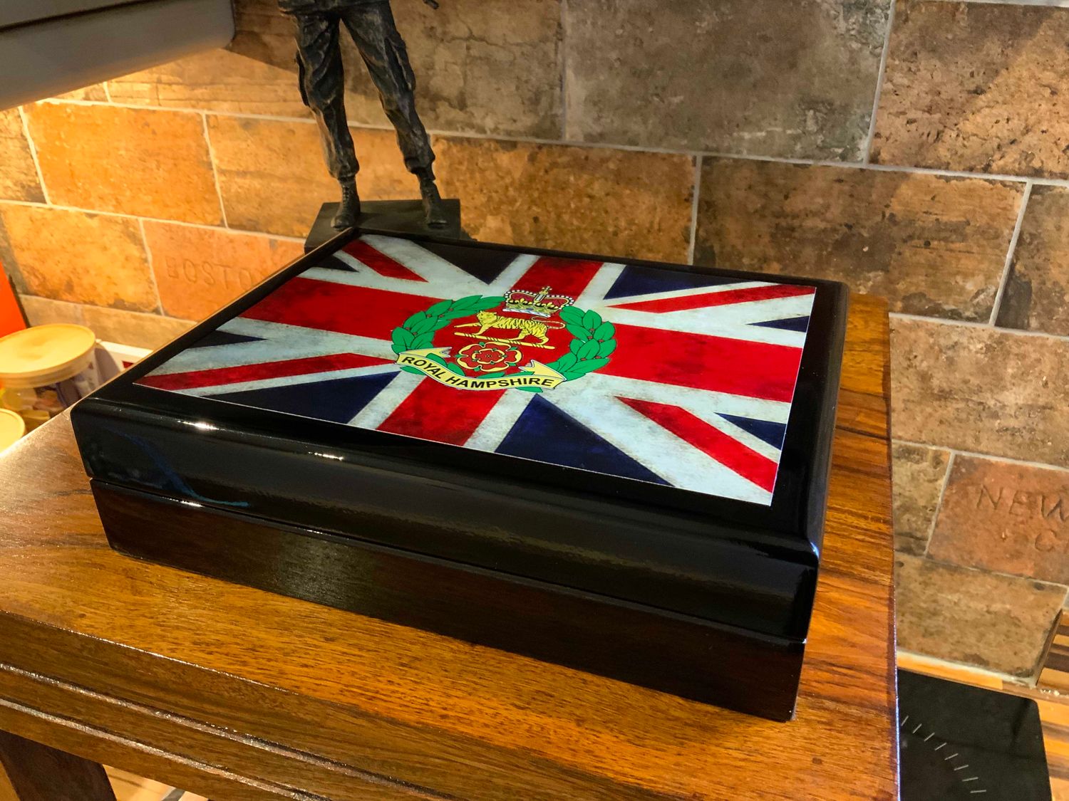 Royal Hampshire Regiment Exclusive and Stunning Medals Box.