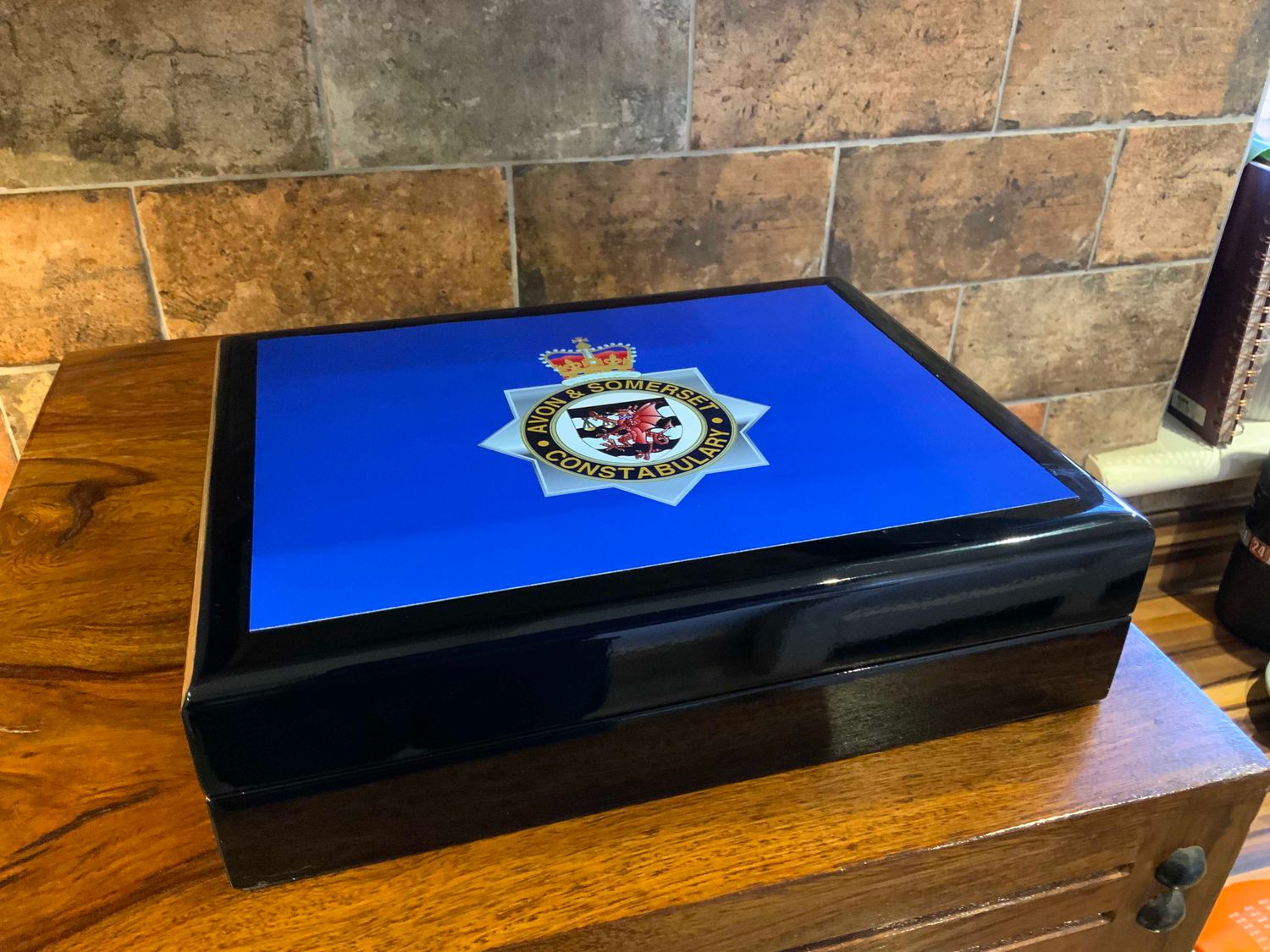 Avon and Somerset Police Service Exclusive and Stunning Medals Box.