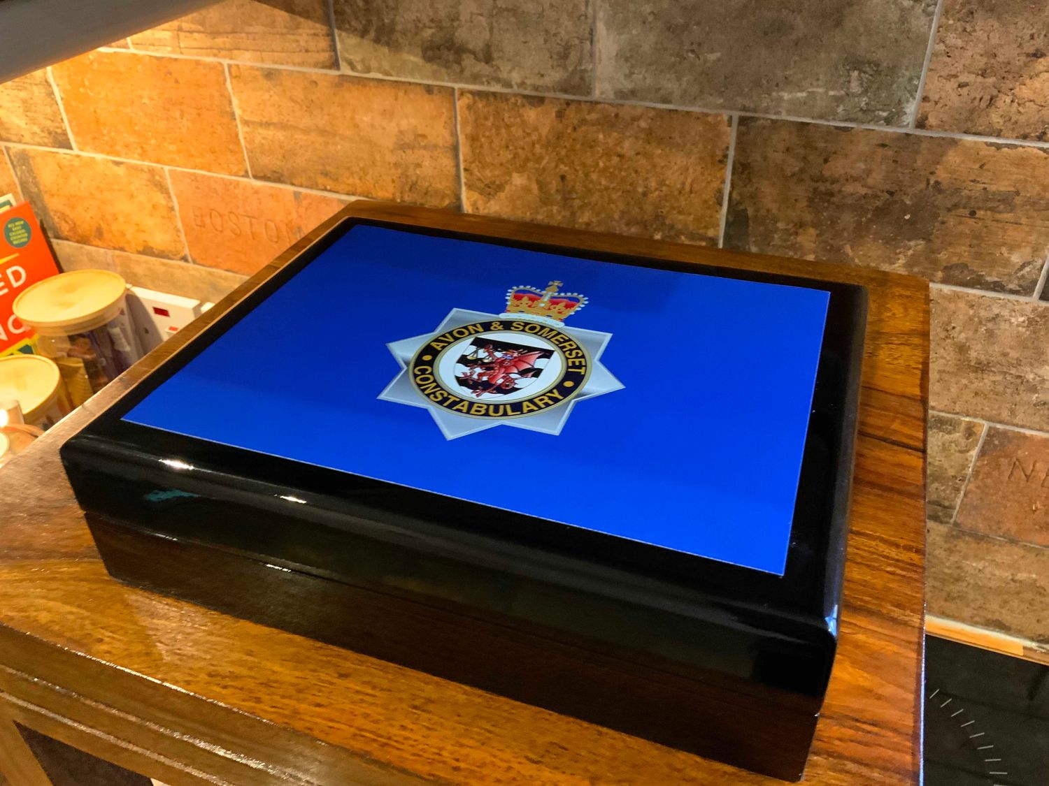 Avon and Somerset Police Service Exclusive and Stunning Medals Box.