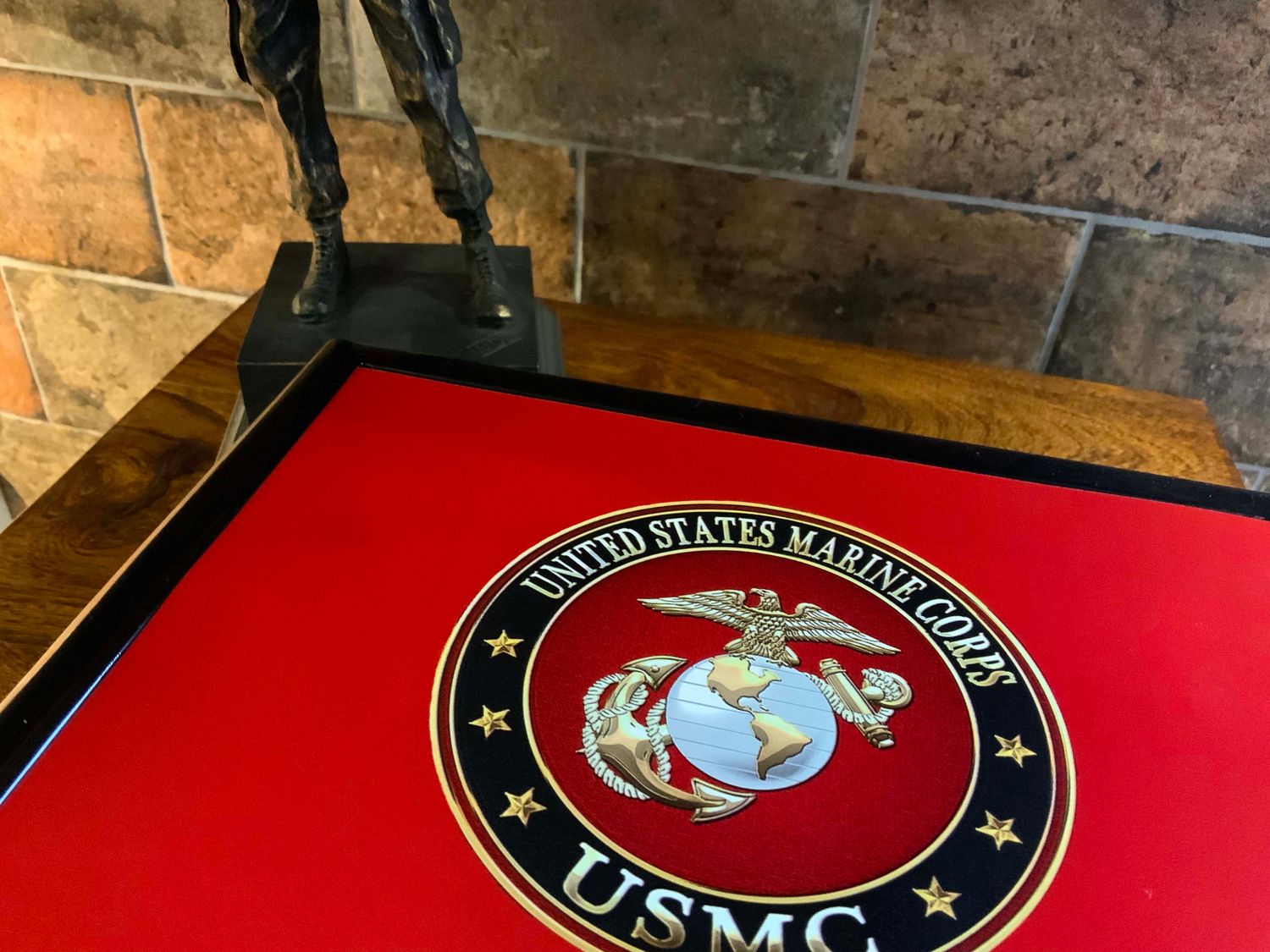 US Marine Corps Stunning Medals Box.