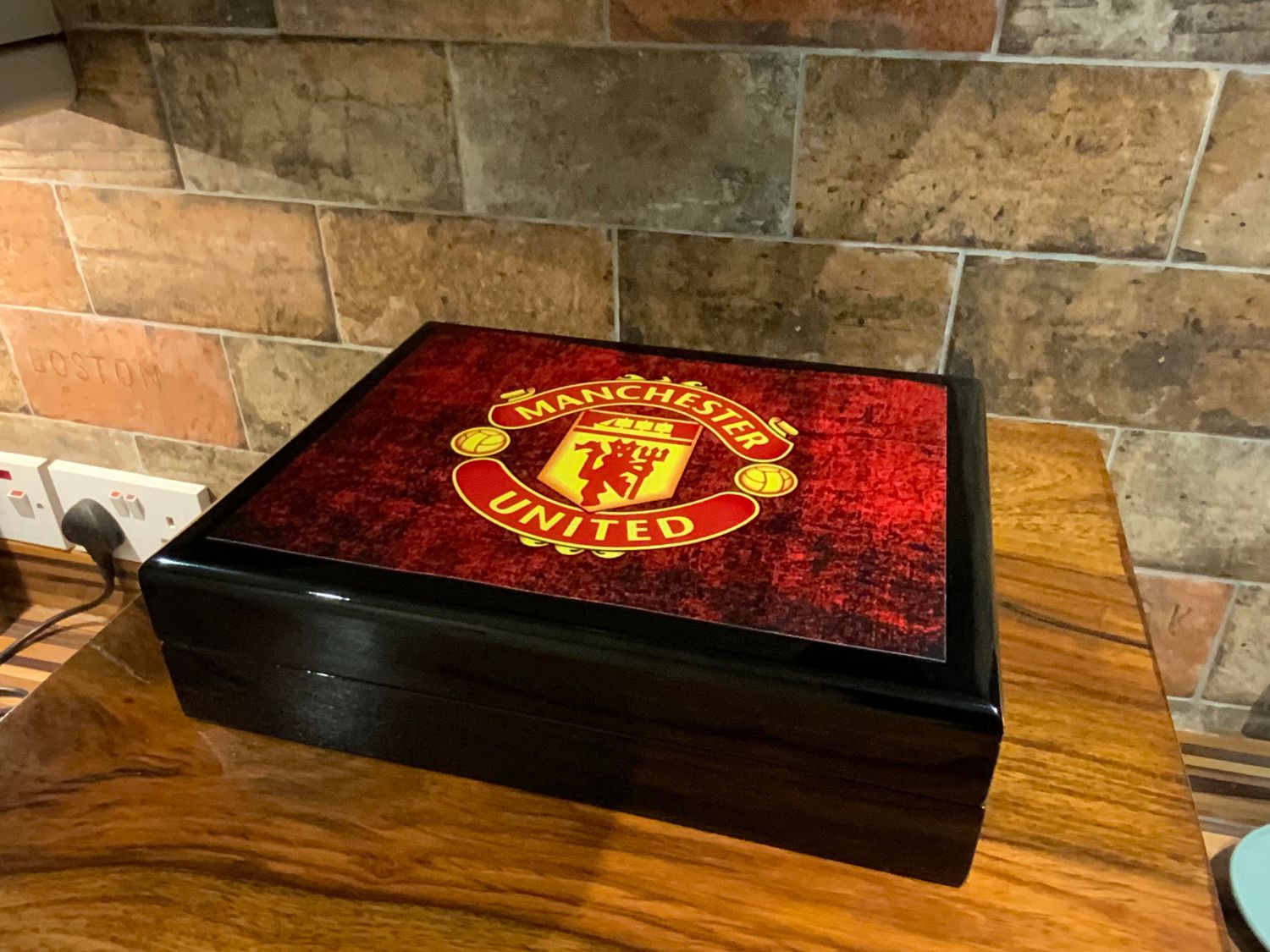 Exclusive Personalised Premiership Sports Boxes for Sporting Memorabilia