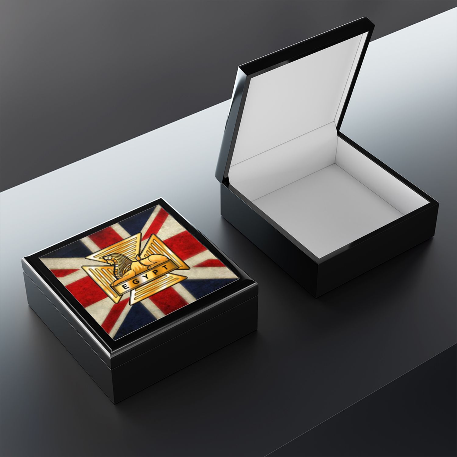 Royal Gloucestershire, Berkshire and Wiltshire Regiment, RGBW Medals Box