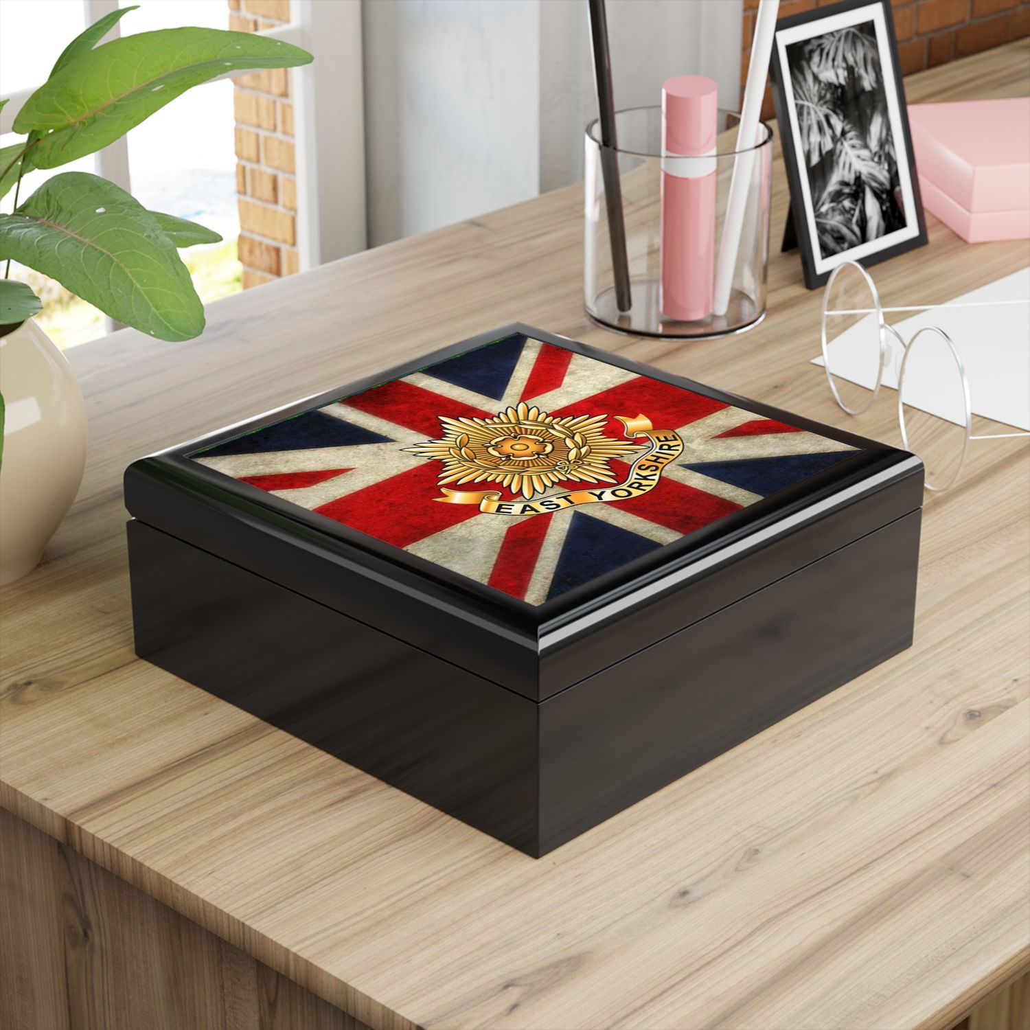 East Yorkshire Regiment Military Medals Box
