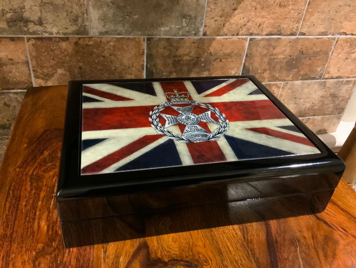The Royal Green Jackets  RGJ, Premium Medals Box. Makes the perfect Gift!