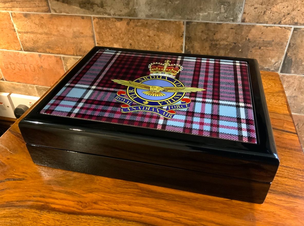 Royal Canadian Air Force Exclusive and Stunning Medals Box.