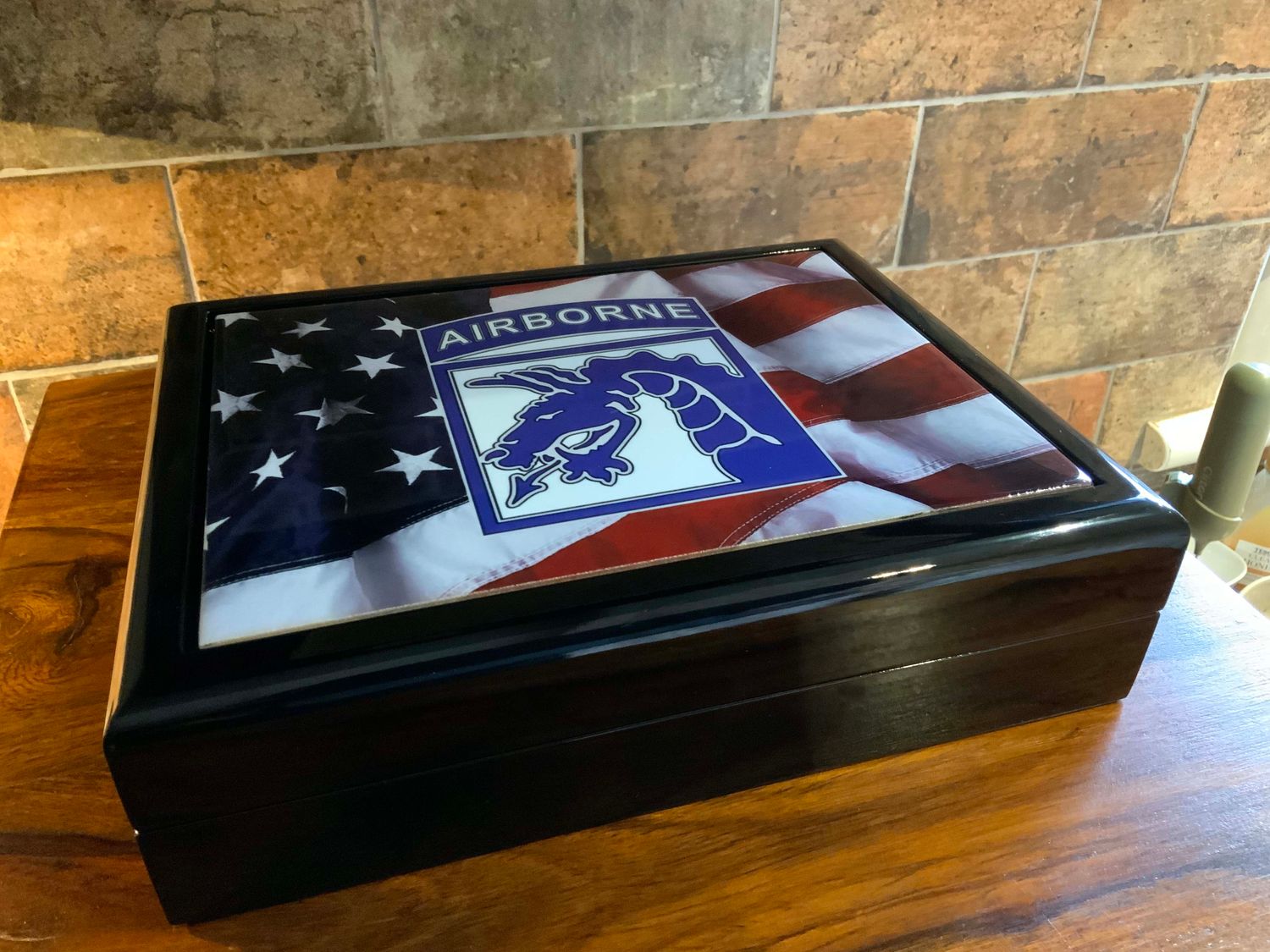 US Army 18th Airborne Corps "Sky Dragons" Stunning Medals Box.