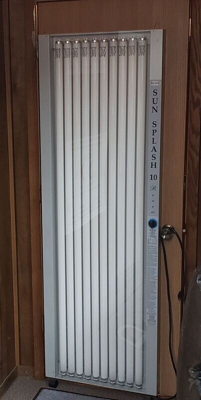 Sunsplash 10 ReNew Stand Up Tanning Over Door Bed 10 Lamps