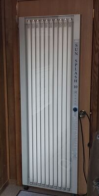 Sunsplash 10 ReNew Stand Up Tanning Over Door Bed 10 Lamps