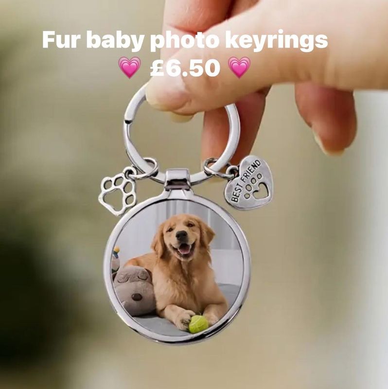 Pet photo keyring personalised with your own photo