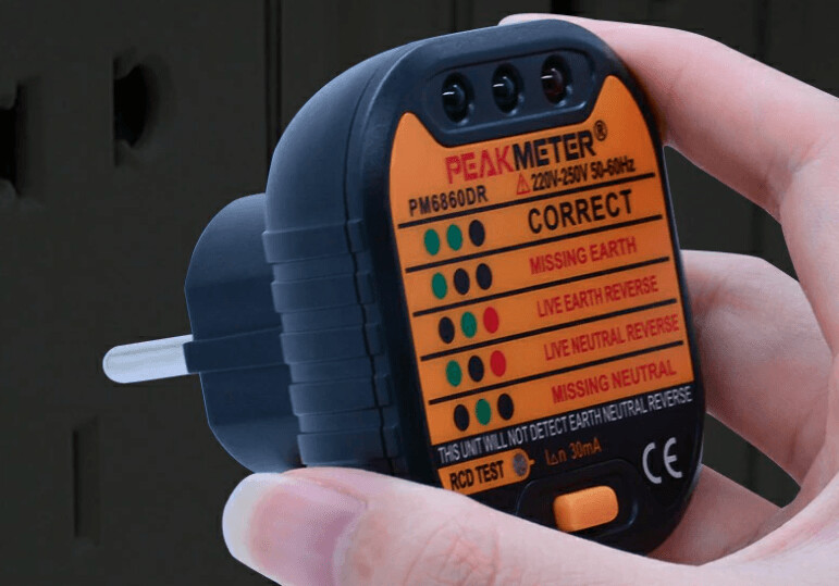 Détecteur testeur de terre et inversions des fils et testeur de différentiel PEAK METER