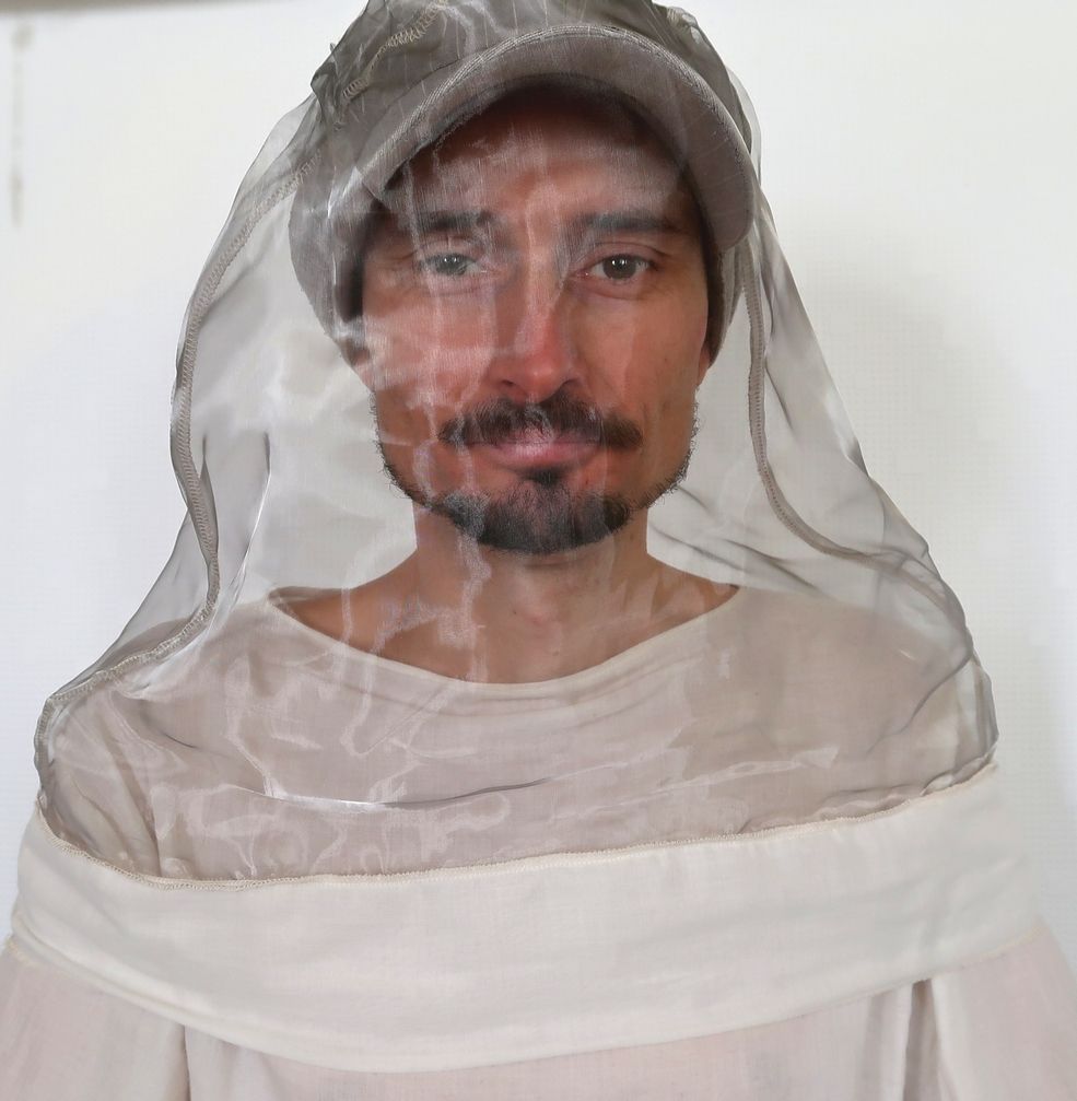 Protection du visage, voilette anti-ondes "Headnet" -50 dB, surjet et coutures en coton bio GOTS /  ADAMANTAN BIOLOGA 100% acier inoxydable-50 dB finition arrondi en haut. Réf 51