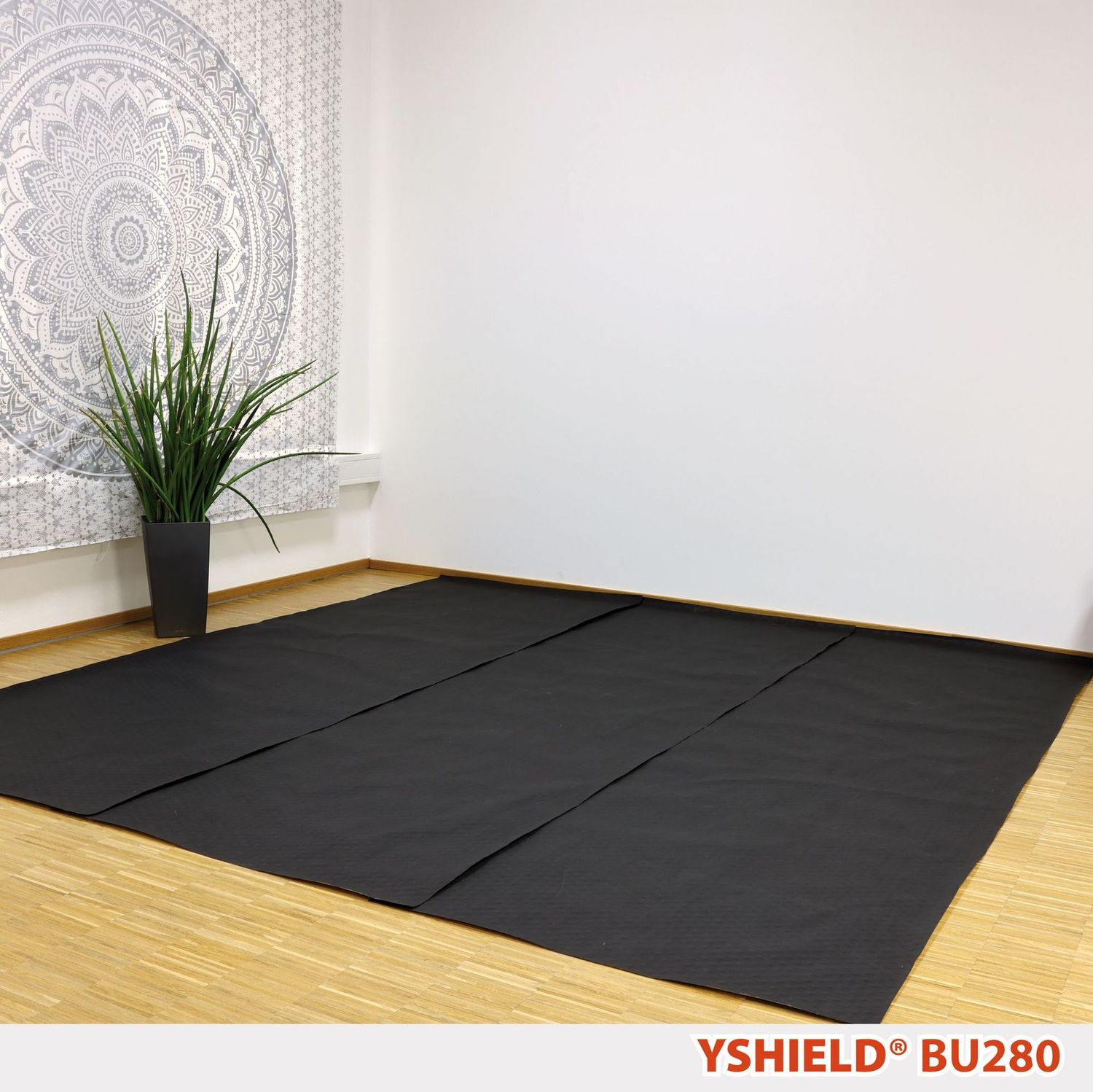 Tapis de sol universel en tissu anti-ondes basses et hautes fréquences YShield® BU280  -111dB / Réf. 339