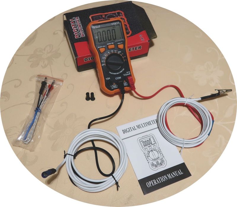 Testeur de tension induite et de champ électrique basse fréquence / Réf 207