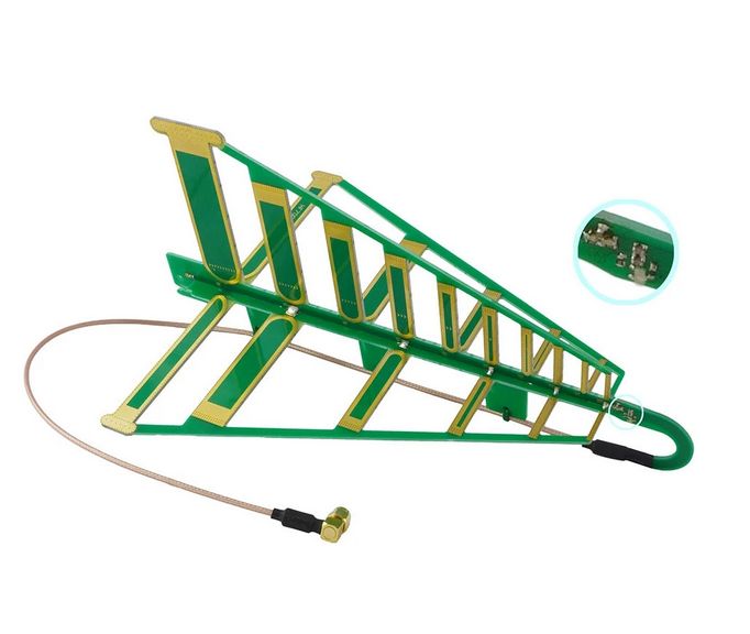 Antenne log-périodique logarithmique 700 MHz pour HF59B Gigahertz Solutions / Réf 8
