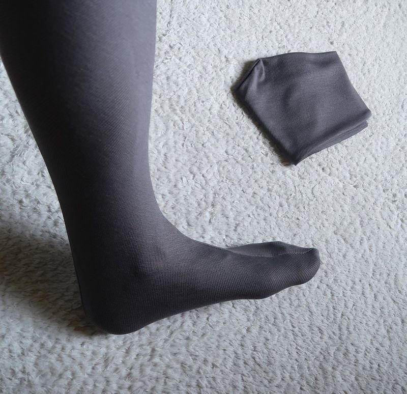 Chaussettes anti-ondes modèle montante MVU™ -45 dB / Réf. 296 Chaussettes anti-ondes modèle montante MVU™ -45 dB / Réf. 296