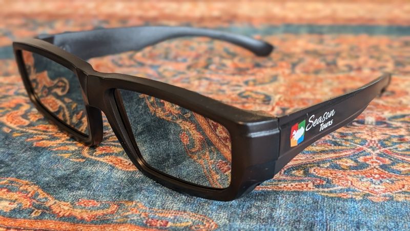 Solar eclipse glasses