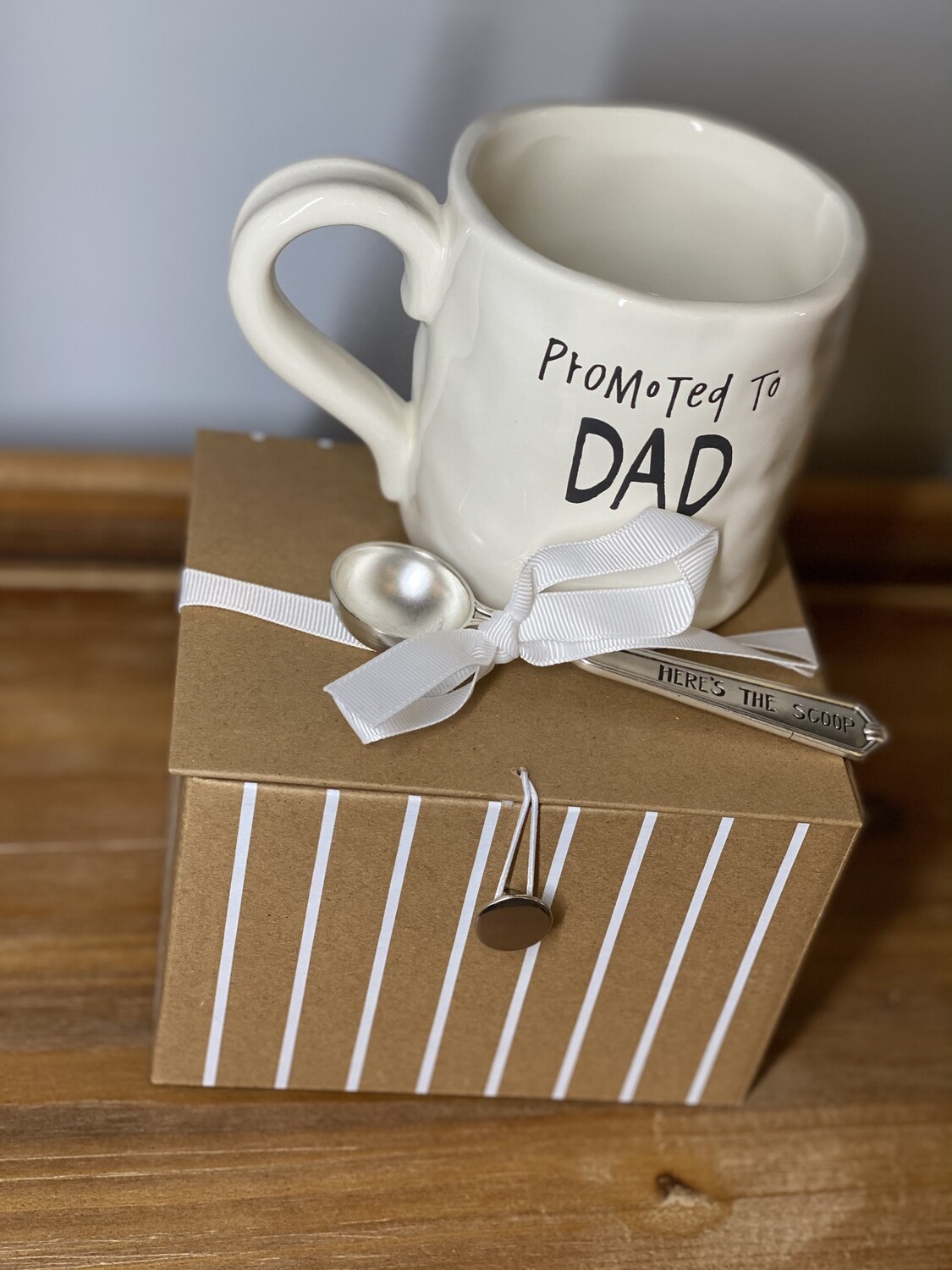 'Promoted to Dad' Baby Announcement Gift Box