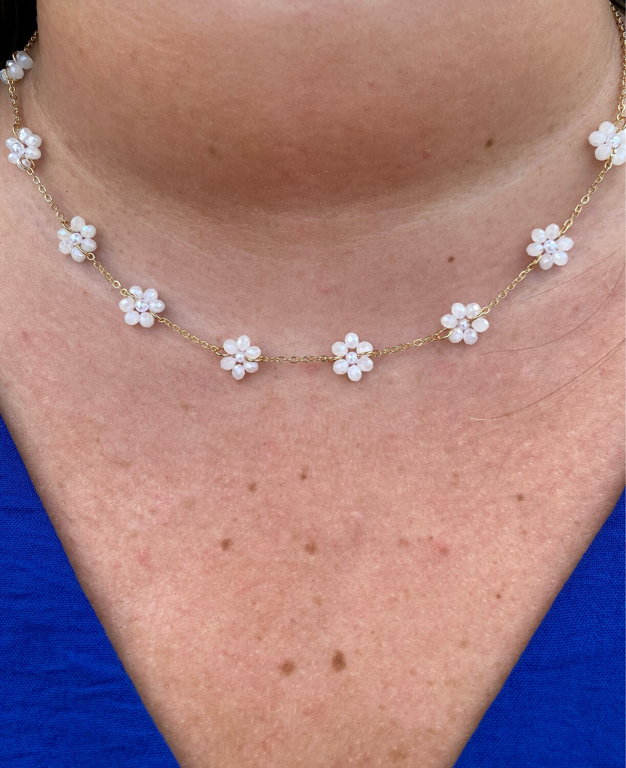 White Beaded Flower Gold Necklace