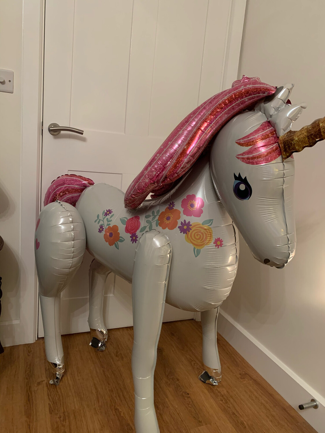 Air Walker Character Balloons (large)