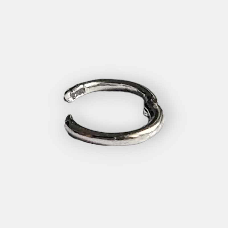 Basic Clicker (6 mm inner) WHITE GOLD