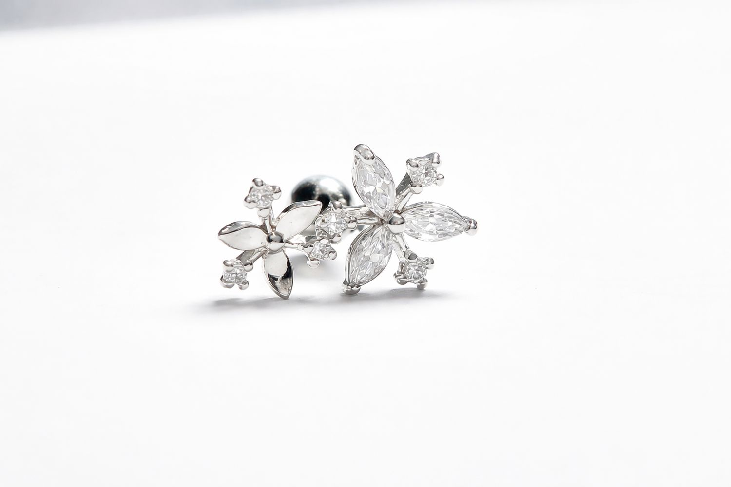 Flower Duo (White Gold)