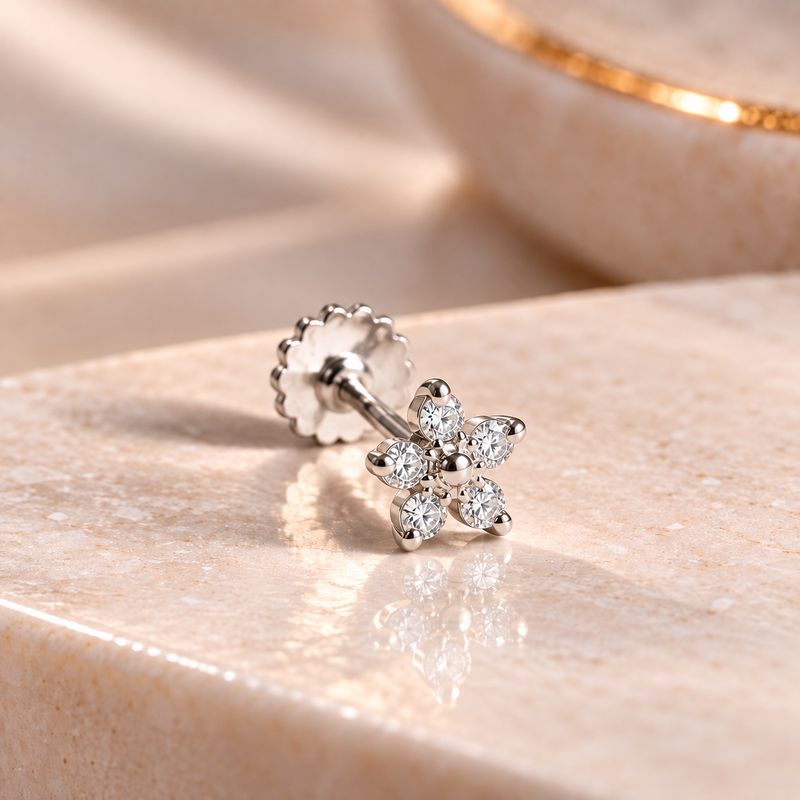 Flora Diamonds Flatback White Gold