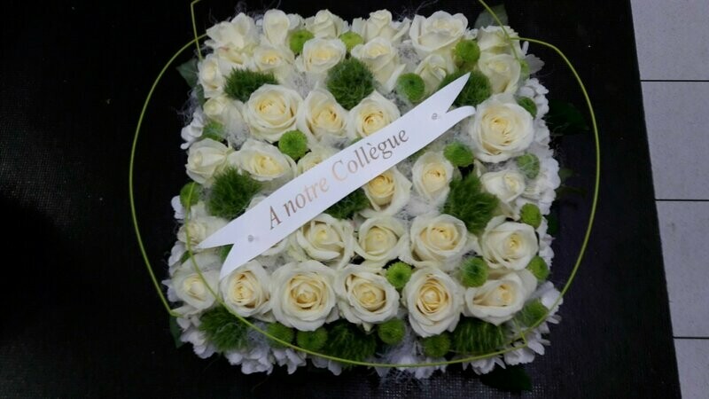 Composition "Coussin Carré" les roses