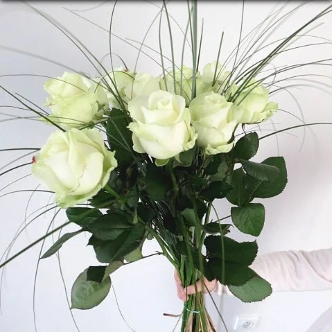 Bouquet de Jolies roses Avalanche