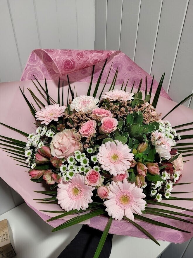 Bouquet Livraison gratuite Fleuriste La Planche