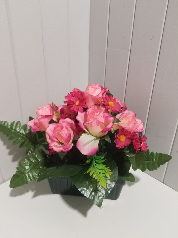 Fleurs artificielles- gerbes et composition #705