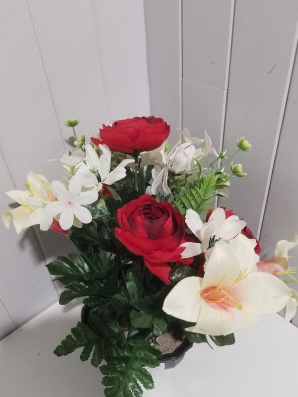 Fleurs artificielles- gerbes et composition #734