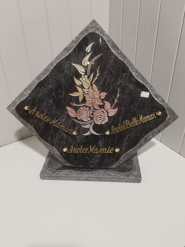 Plaque Funéraire #811 Plaque Funéraire #811