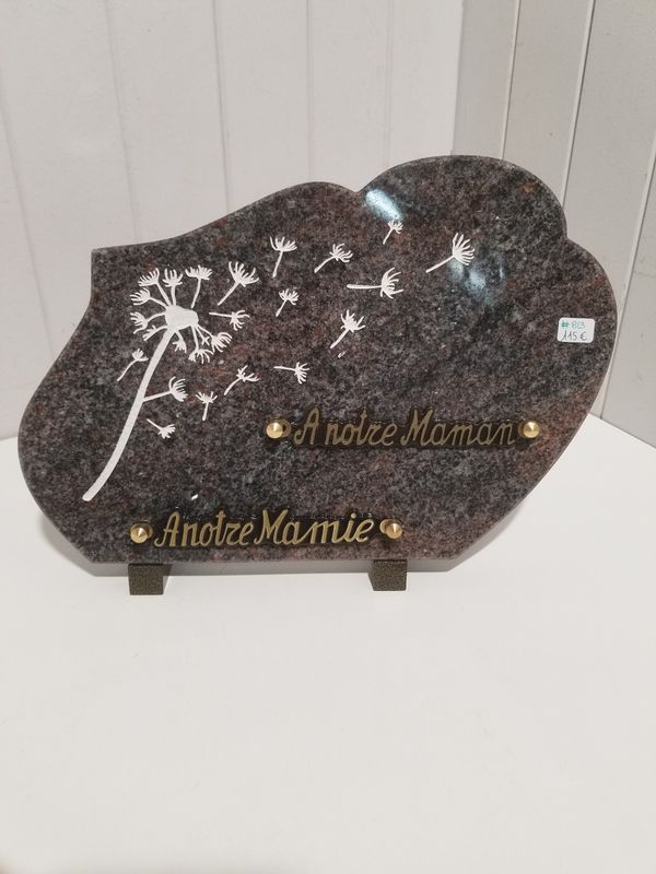 Plaque Funéraire #823 Plaque Funéraire #823