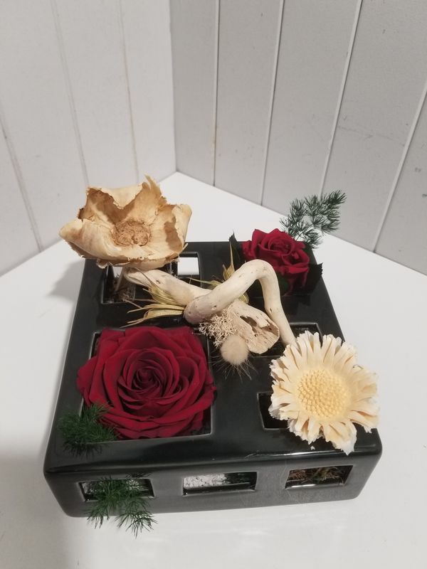 disponible en Magasin # 4 disponible en Magasin # 4