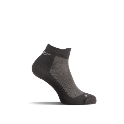 30016 SOLID GEAR LIGHT PERFORMANCE SOCK BLACK LOW 2-PACK