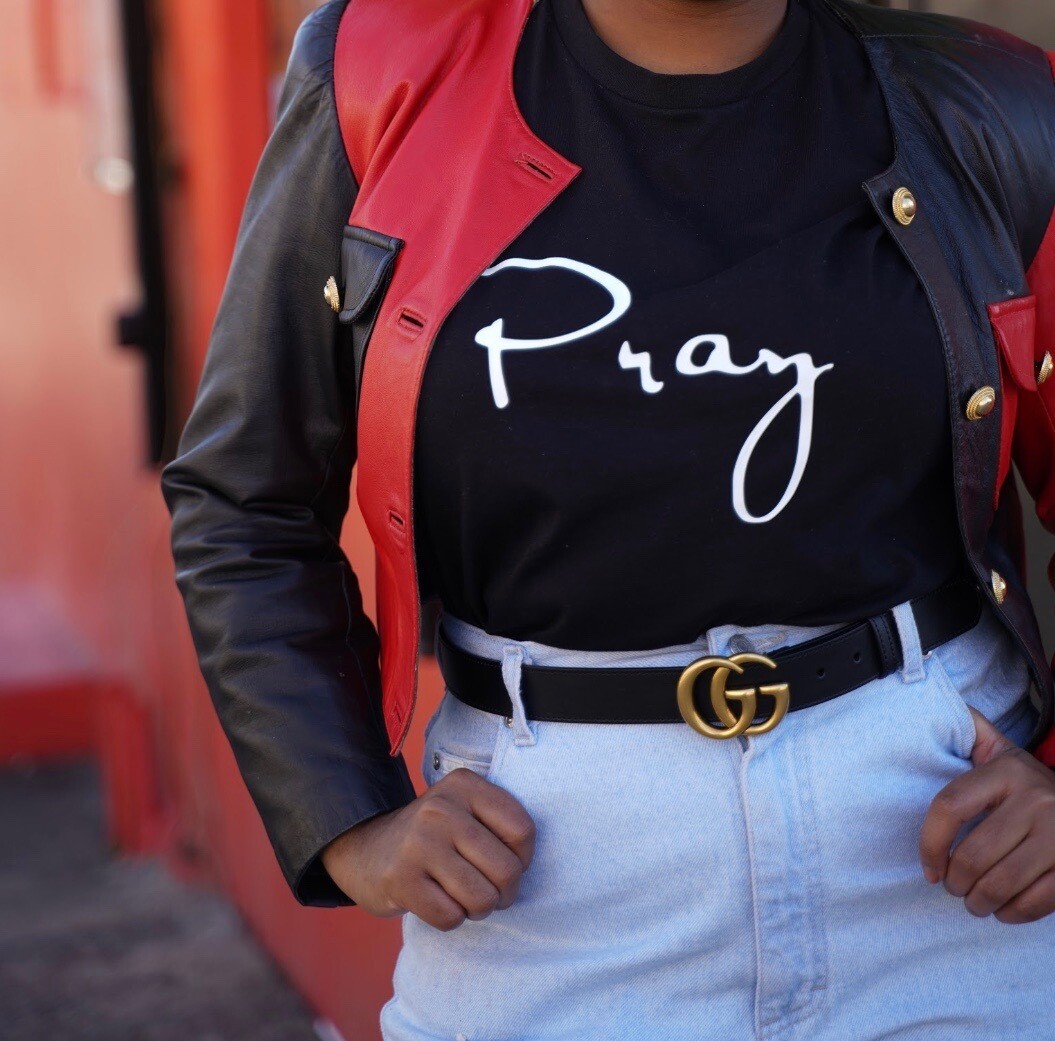 Unisex PRAY t-shirt