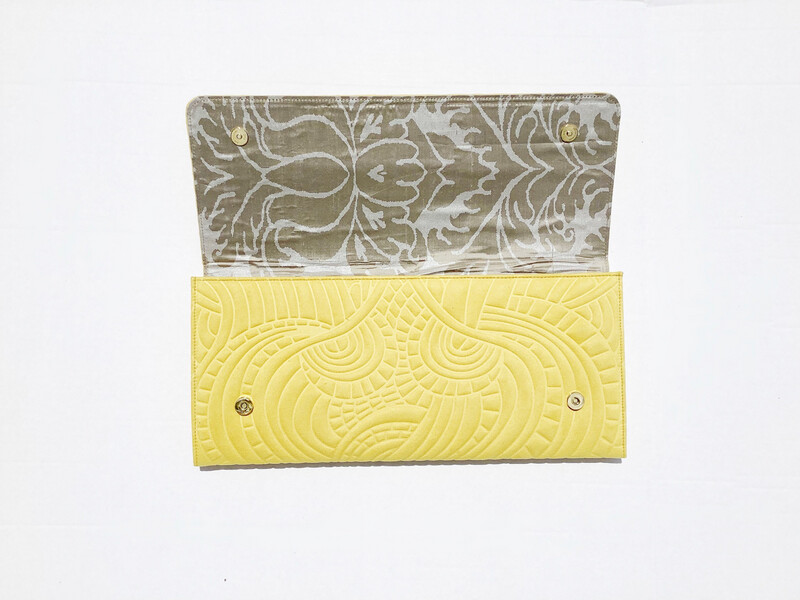 Summer Love Clutch