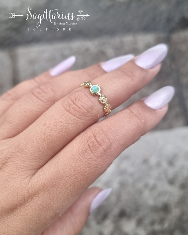 Anel Dourado Jade