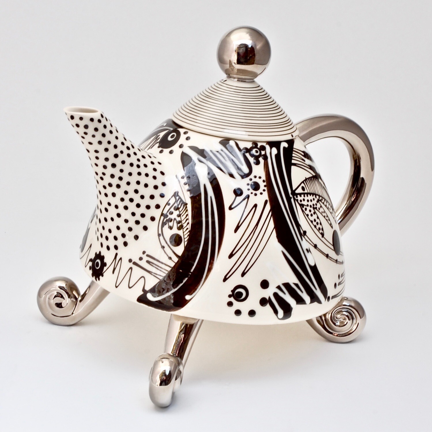 Brushstroke Legged Teapot