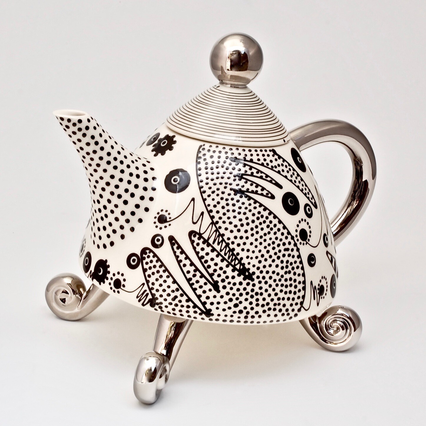 Dot and Wiggle Legged Teapot