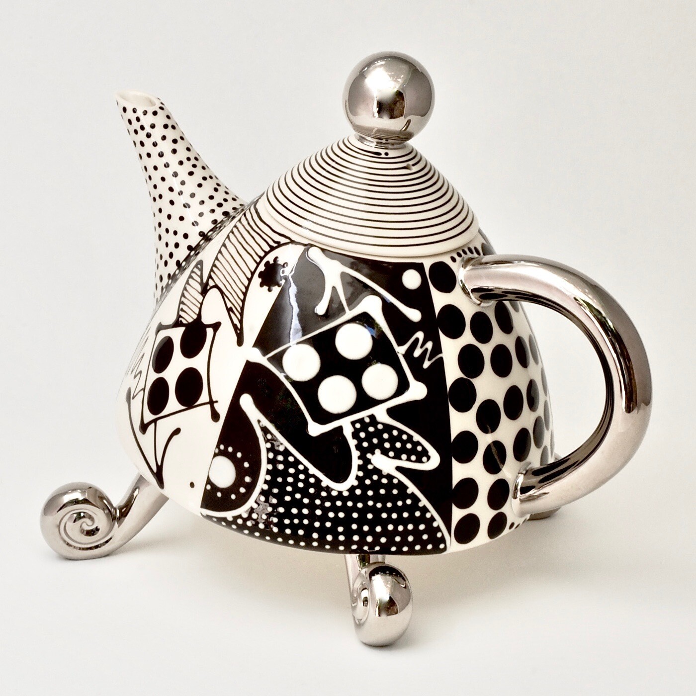 Vertical Stripe Legged Teapot