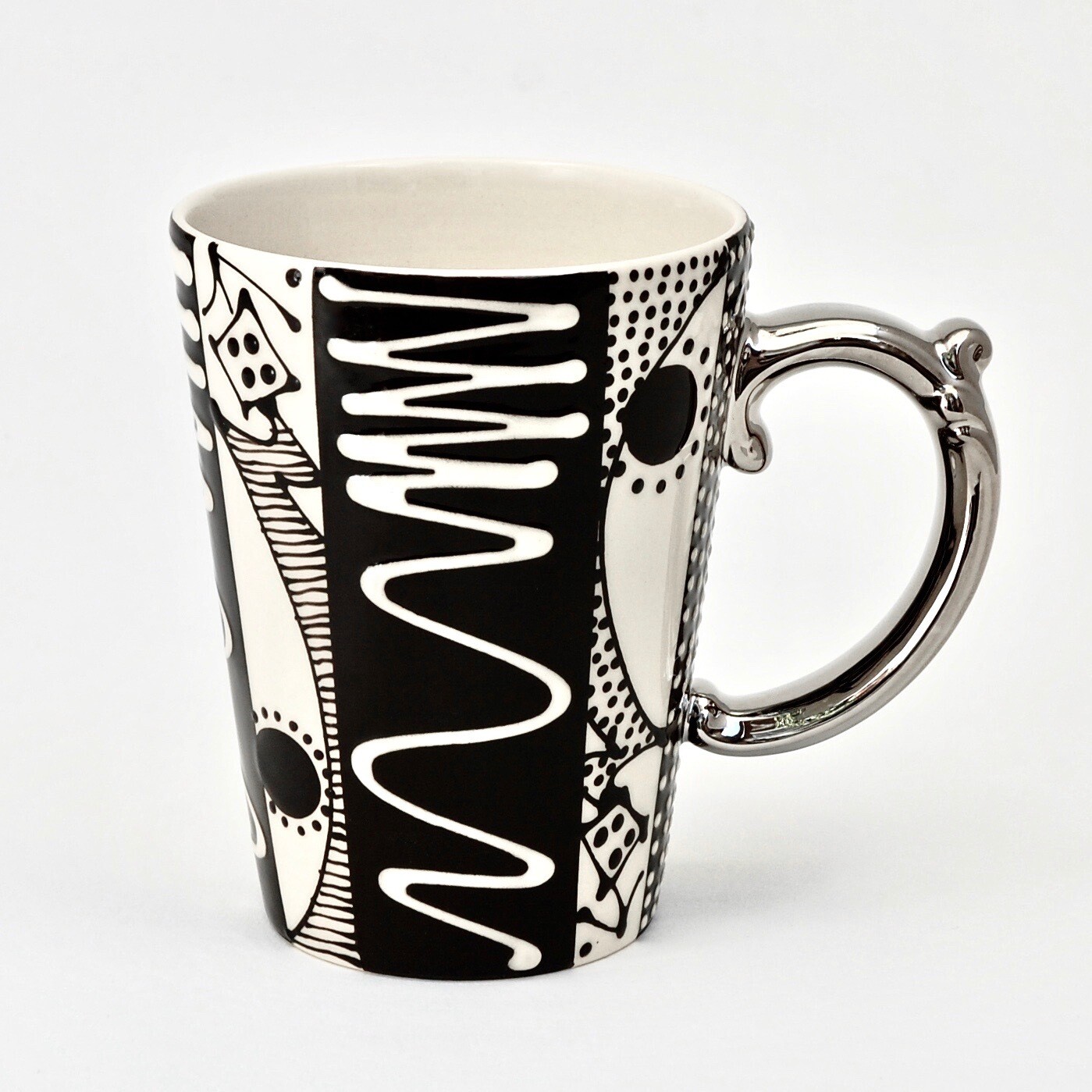 White Wiggle Giant Mug